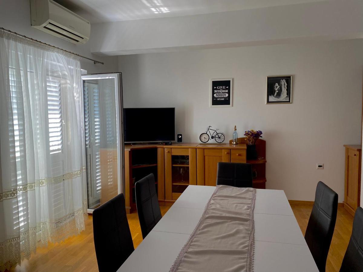 Apartman Nives Apartment Trogir Exterior photo